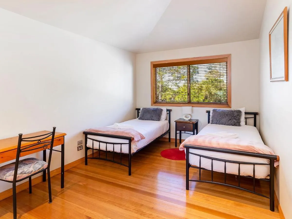 Stunning 3 Bedroom Villa At Hope Harbour Marinaゴールドコースト オーストラリア